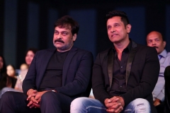 (L-R) Actor and Politician Chiranjeevi with actor Vikram at 63rd Britannia Filmfare Awards South
